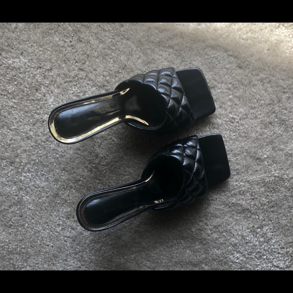 Quilted mules